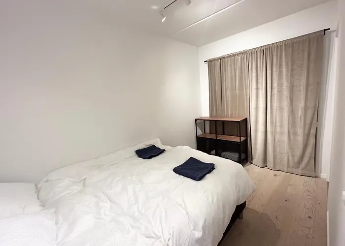 Center Ocean View Vervet 아파트 *